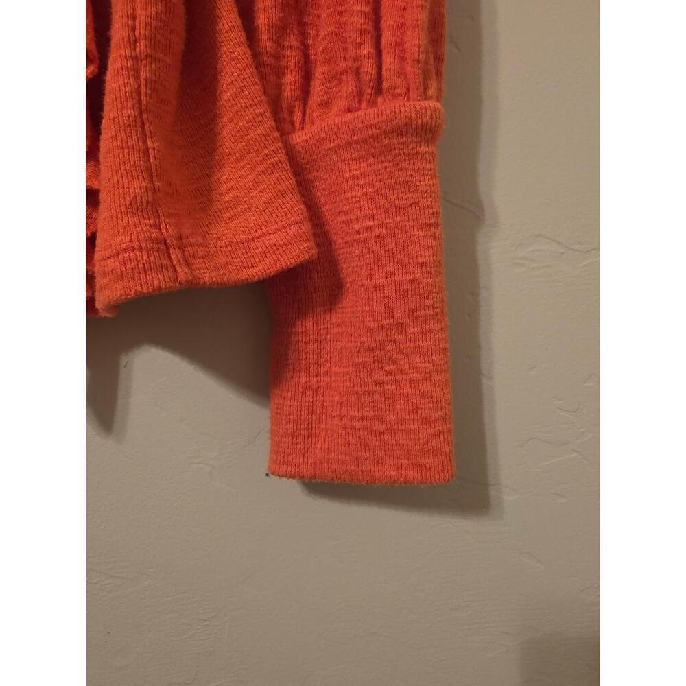 π Pilcro Ruffle Knit V-Neck Top β Small - Picture 4 of 7
